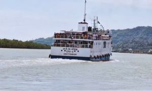 সেন্ট মার্টিনে জাহাজ চলাচল বন্ধ, আটকা কয়েক শ' পর্যটক