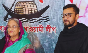 আওয়ামী লীগের মনোনয়ন ফরম কিনলেন মাশরাফি বিন মর্তুজা