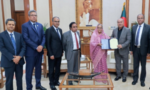 পুঁজিবাজারের সদস্য হলেন প্রধানমন্ত্রী ও শেখ রেহানা