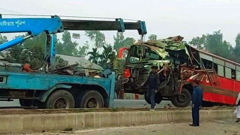 সড়ক দুর্ঘটনা