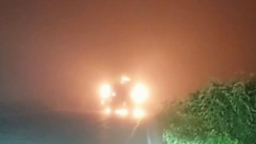 ট্রাকে আগুন