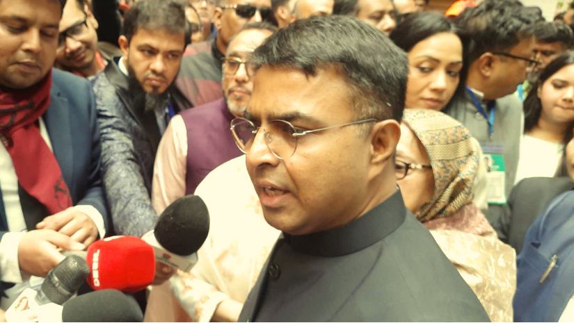 নির্বাচন