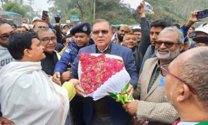 কৃষকরা যে কোনো সময় আমাদের কাছে আসতে পারেন-কৃষিমন্ত্রী