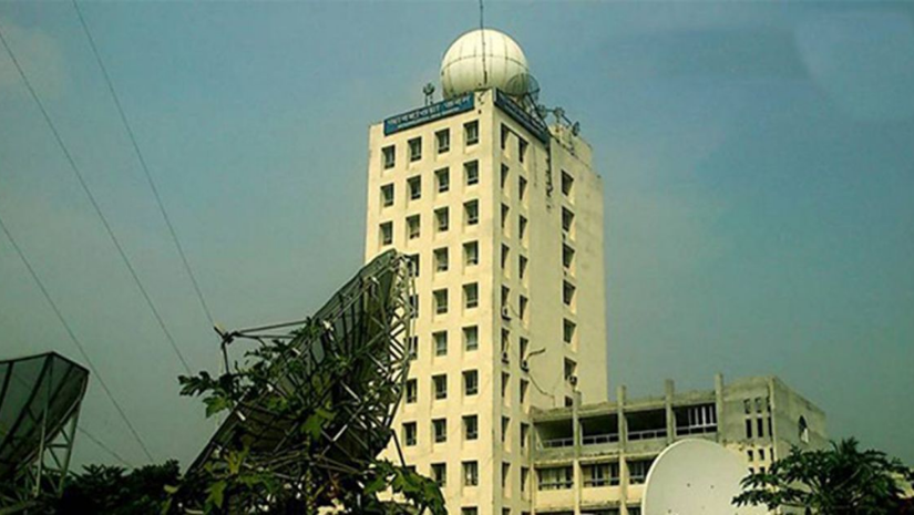আজ রাতে বাড়বে শীত, হতে পারে বৃষ্টি