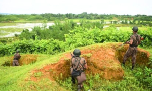 রোহিঙ্গা অনুপ্রবেশ ঠেকাতে সীমান্তে কঠোর অবস্থানে বিজিবি