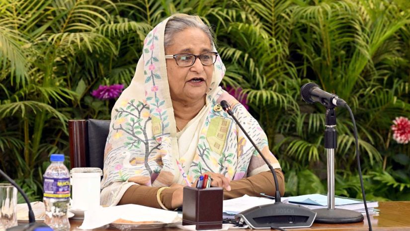 আর্থ-সামাজিক উন্নতির জন্য অত্যন্ত গুরুত্বপূর্ণ ও গ্রহণযোগ্য প্রকল্পগুলো নিতে হবে