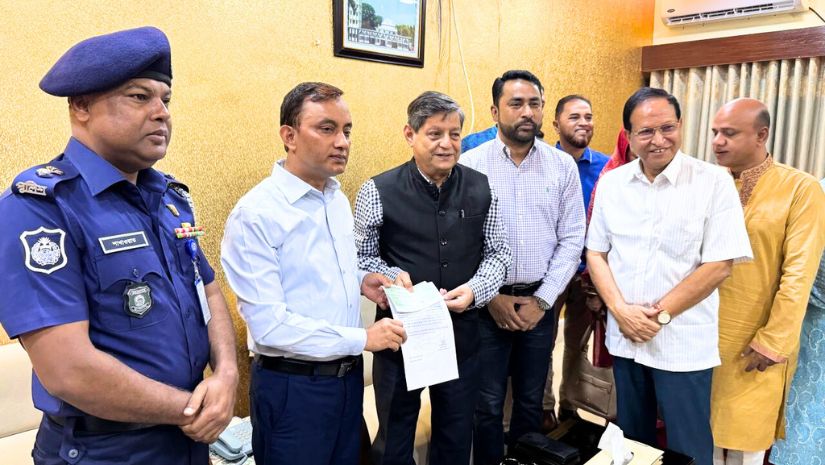 গণপূর্তমন্ত্রী