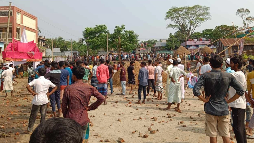 সংঘর্ষ, আহত অর্ধশত: ধান শুকানো নিয়ে বিরোধ