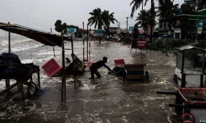 ঘূর্ণিঝড় রেমালের মধ্যে ছেলেকে ফেরাতে গিয়ে প্রাণ গেলো বাবার