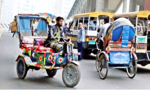 ঢাকায় প্রতি বর্গকিলোমিটারে চলছে ২ হাজার ব্যাটারিচালিত রিকশা