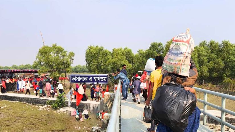 স্বেচ্ছায় ভাসানচরে যাচ্ছে পাঁচ শতাধিক রোহিঙ্গা