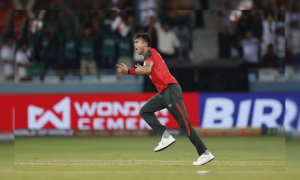 ২৯ রানে ৩ উইকেট নেই পাকিস্তানের