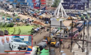 মহাসড়ক পরিদর্শনে গিয়ে যানজটে আটকা সড়ক উপদেষ্টা