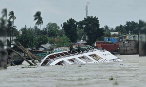 ভৈরবে ডুবল টুরিস্ট জাহাজ